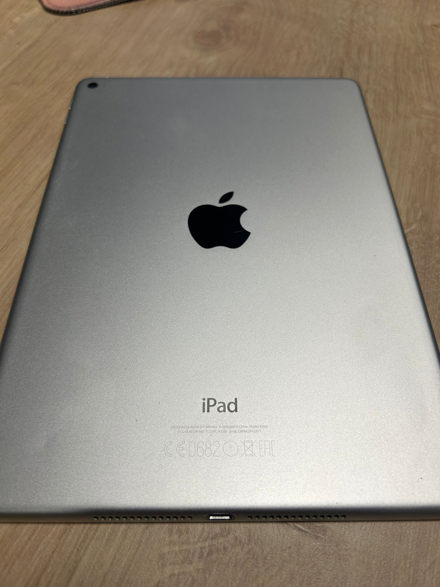 Apple iPad Air 2 – 32 Go Wi-Fi (Occasion) GRADE - A – Image 3
